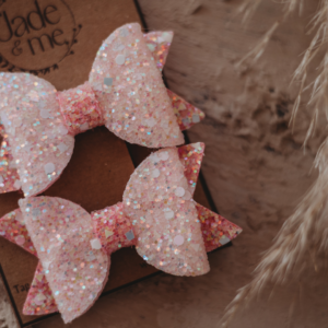 Lyla Hair Bow Clip in Glitter Pink