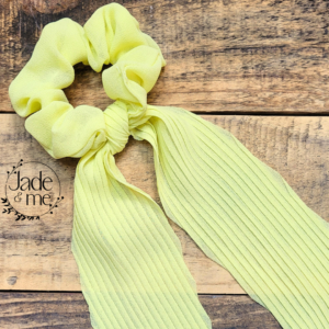 Small Scrunchie With Tail - Soft Yellow