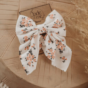 Sophia Bow Hair Clip In White With Pink Flowers