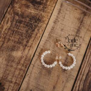 Pearl Earring With Gold Knotted Stud