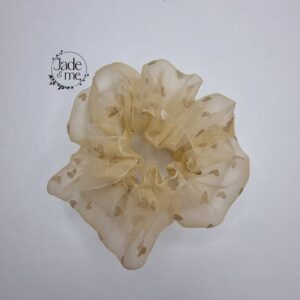 Scrunchie with little hearts in Cream