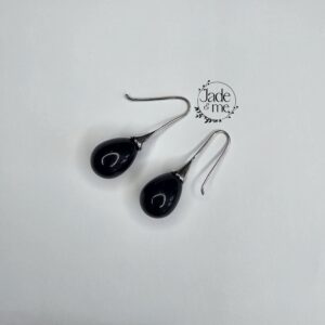 Teardrops in Black